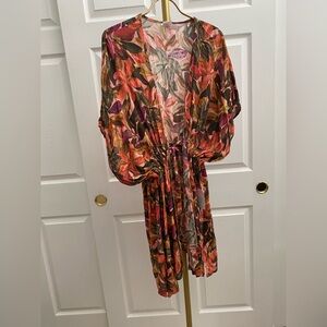 Time and Tru Pink Floral Kimono